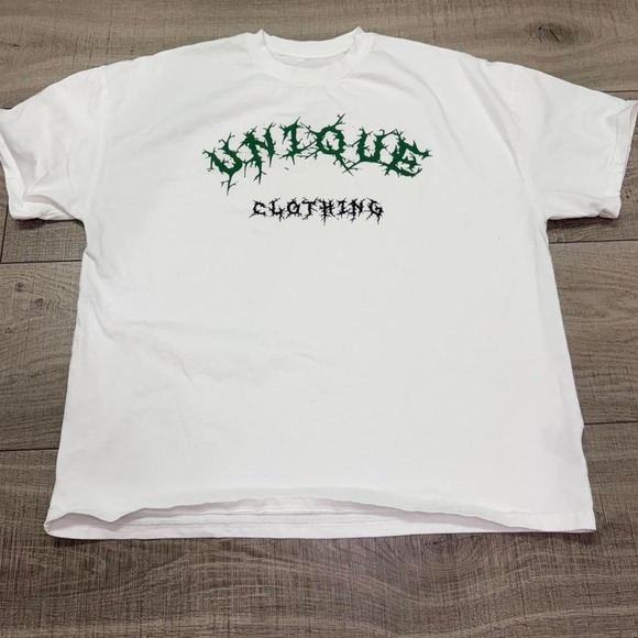 Other - Unique Clothing Graphic Tee White Green Print – Size L